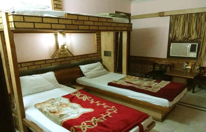 Hotel Cottage Crown Plaza